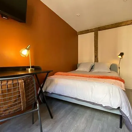 Apartment Le Nizier - Cosy Centre-ville - 4-6 Pers - Mon Groom